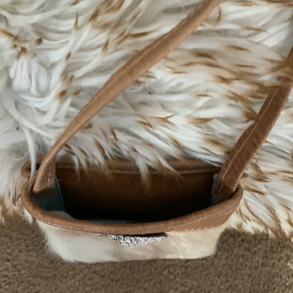 NWOT PERFECT GIFT! Handmade genuine cowhide leather small crossbody - Picture 6 of 6